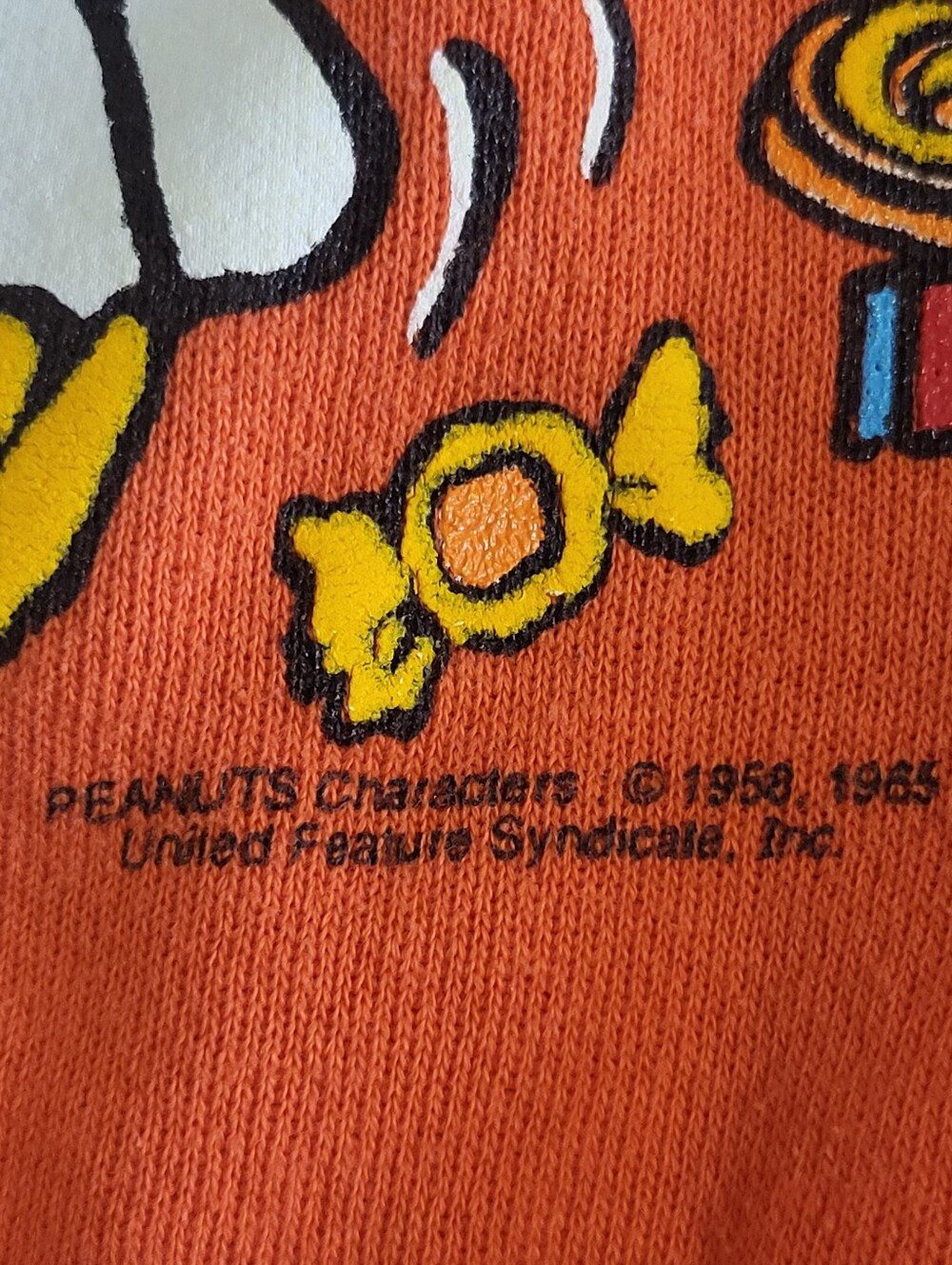 Vintage 80s Peanuts Snoopy Woodstock Halloween Sweatshirt Unisex Sz L Orange USA - Picture 4 of 16
